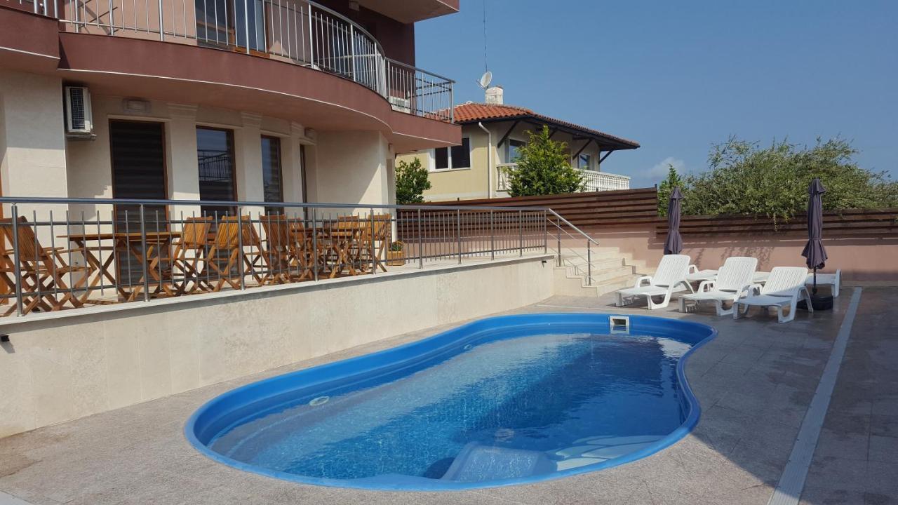 Sea & Hill Guest Houses Хотелски Тип Lozenets Buitenkant foto